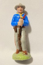 Marolin Trapper With Rifle