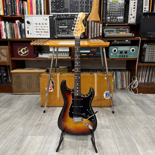 Fender squier stratocaster - squier,
