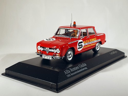 Minichamps alfa romeo giulia - minichamps,,