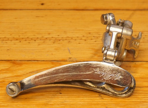 Deragliatore anteriore