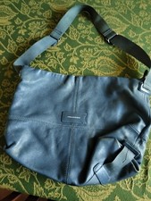 Borsa Piquadro da donna in pelle color azzurro
