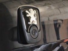 Logo chrome autocollant - logo,