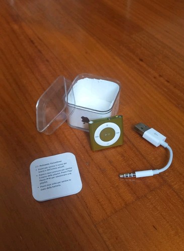 Ipod shuffle 4th generation - ipod,