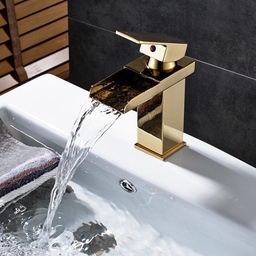 Rubinetto lavabo bagno dorato