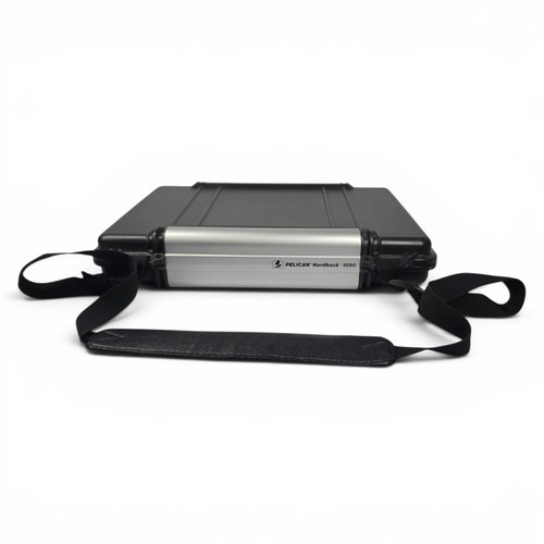 Pelican hardback 1090 - hardback,
