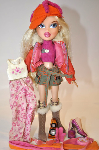 Bratz campfire cloe - bratz,