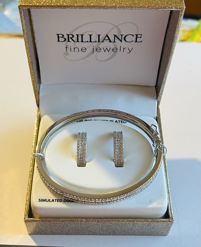 Bracciale con orecchini cerchi
