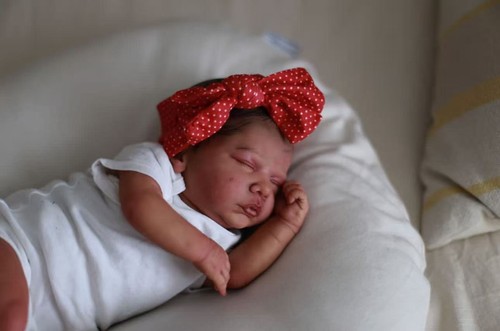 Bambola neonato realistica