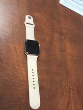 Apple Watch Series 5 44mm Rose