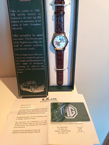 Bellissimo orologio quarzo - orologio, al