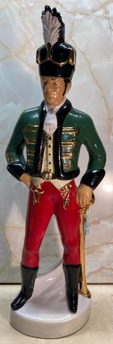 Ceramic irish soldier - soldier, w/