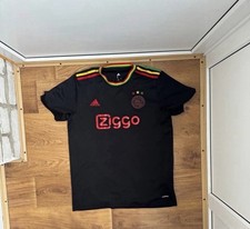 Adidas Ajax Bob Marley Tribute