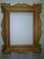 Cornice classica in legno