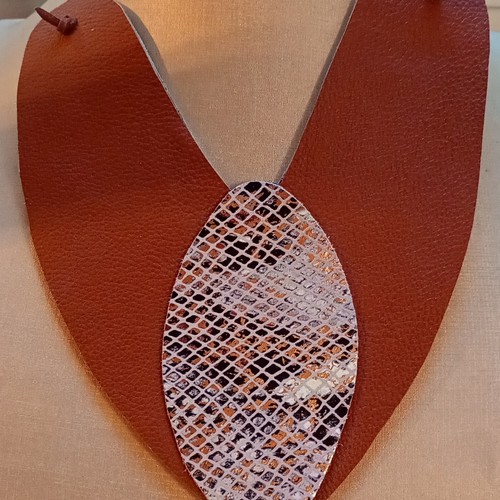 Collana pelle girocollo - collana, in