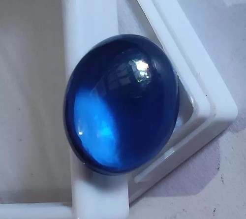 Zaffiro blu cabochon - blu, taglio