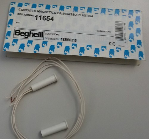 Beghelli intelligent contatto - intelligent,