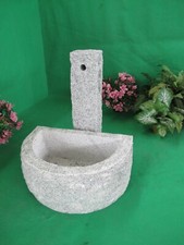 Fontana rustica per giardino