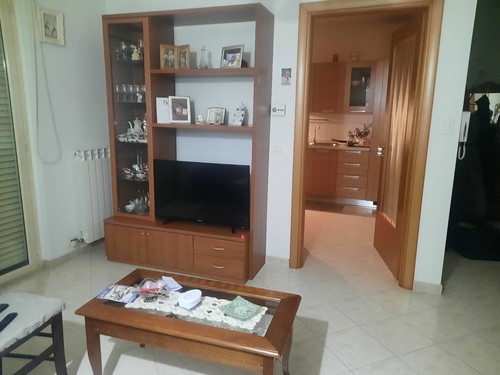 Vetrinetta con portatelevisore - con,