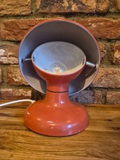 Lampada da tavolo Jucker in