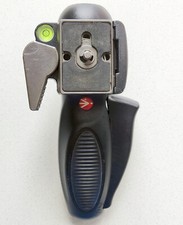 Manfrotto 327RC2 Testa a sfera con livella a bolla