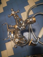 Rubinetto per vasca con doccia F. Frattini