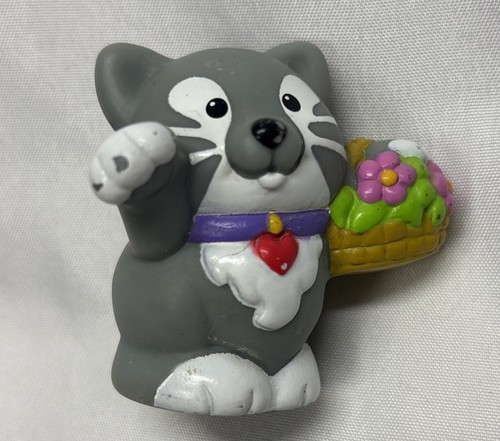 Cesto fiori gatto grigio