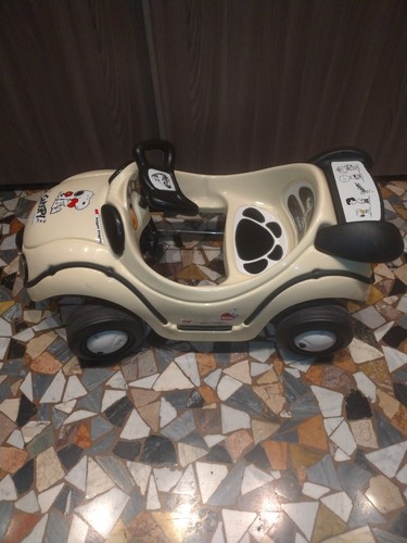 Macchina pedali snoopy - macchina,