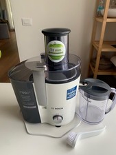 Centrifuga Bosch MES25A0, 700W, 2 L, 60 decibel, plastica. Contenitore incluso