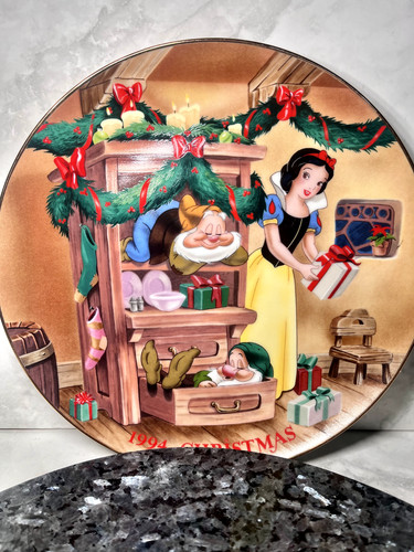 Walt disney grolier - disney,