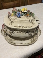 Centrotavola in ceramica di