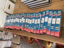 Video Enciclopedia Combat FILM - completa - 25 VHS Ottimo stato di conservazione