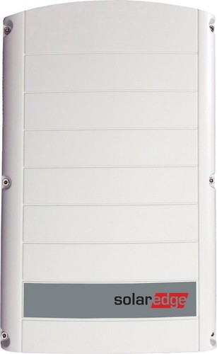 Inverter solare trifase