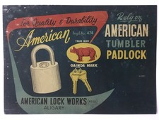 Insegna In Lattina Americana