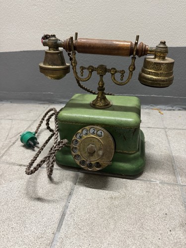 Telefono vintage ottone e - vintage, in
