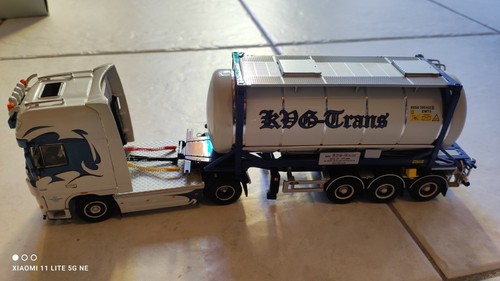Camion cisterna daf - camion,