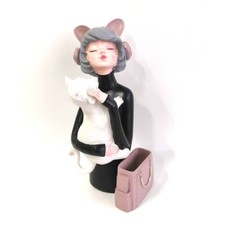 Henriette porta oggetti Scultura resina Aurora Majorette cod.17940 donna gatto