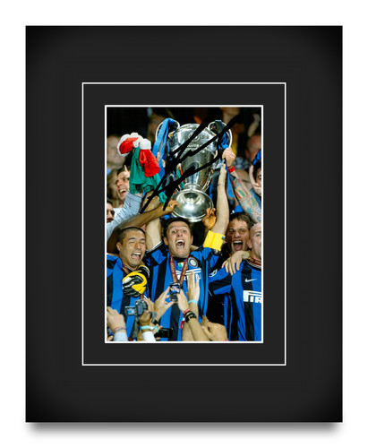 Javier zanetti signed - javier, 10x8