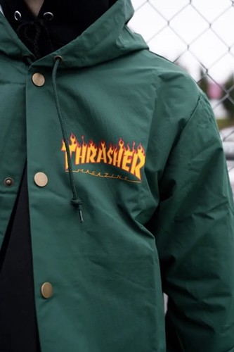 Size thrasher flame logo - size,