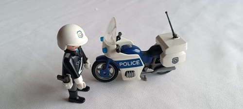 Moto police réf 3986 - de,