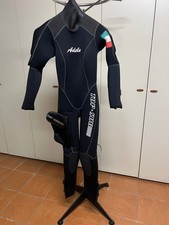 Muta Semistagna da ragazza TopSub