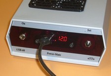 Power-Mate Caricatore Rapido USB-60 60Watt con Display Tensione-Corrente Potenza