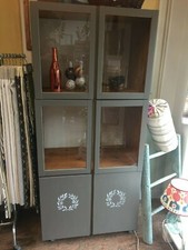 Vetrina tre scomparti colore grigio tortora scuro decorata a mano interno legno