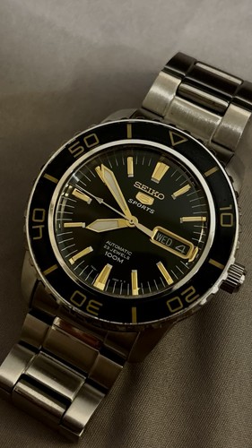 Seiko sports black - seiko,