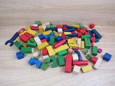 lotto di BLOCCHI IN LEGNO COSTRUZIONI COLORATI vecchio giocattolo costruire