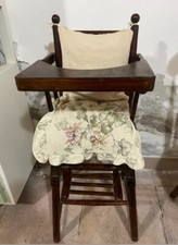 Seggiolino da lattante antico