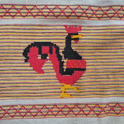 Red rooster table - red,