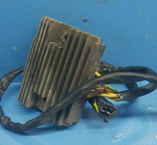 GILERA NEXUS 300 IE REGOLATORE DI TENSIONE CARICA BATTERIA PIAGGIO BEVERLY 