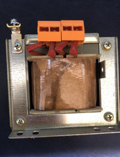 TRASFORMATORE LAMELLARE PRIMARIO 0/380 V SECONDARIO 0/220 V 200VA