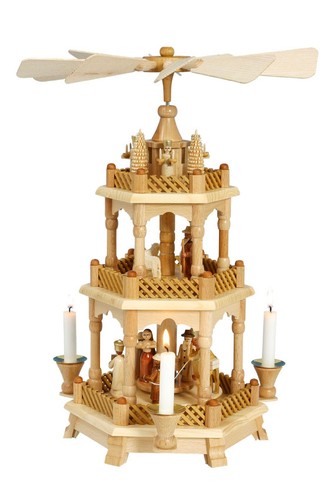 Piramide natale con angeli - di,