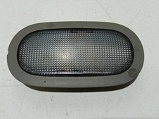 LUCE DI CORTESIA ANTERIORE PER